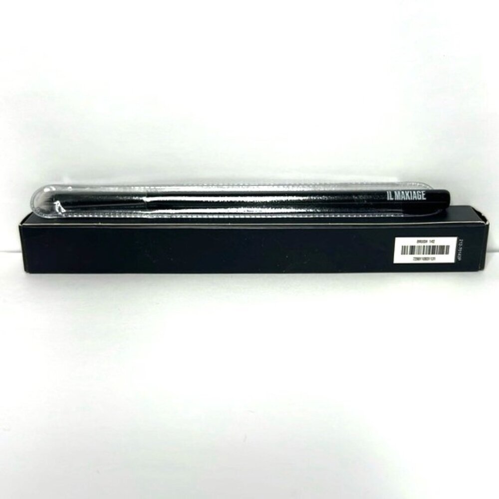Il Makiage Brush 142